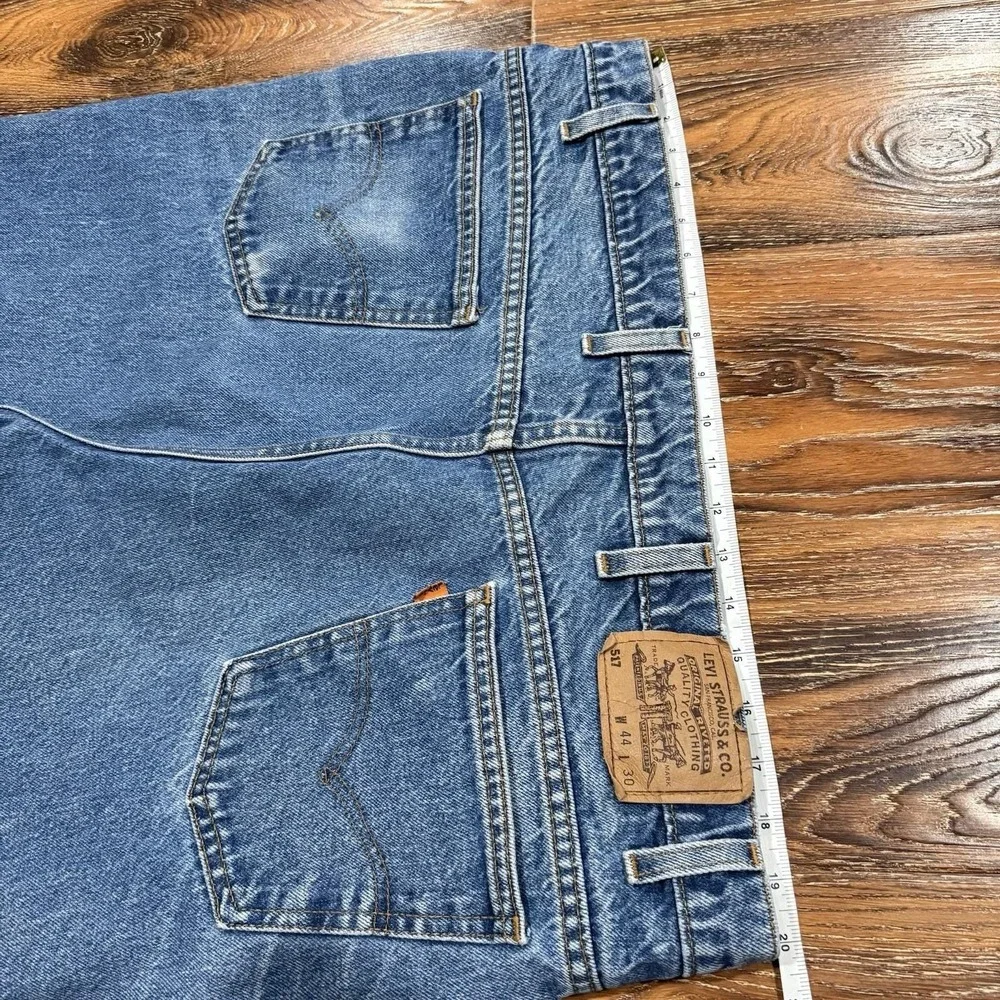 Vintage Levi's 517 Orange Tab Boot Cut Blue Jeans Mens Size 44X30 (40X24 Actual)